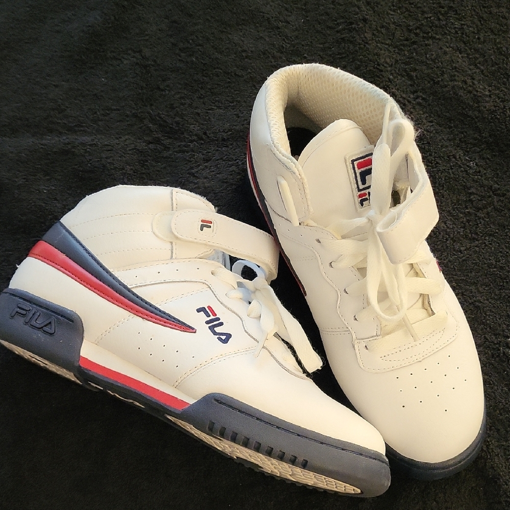 Fila White and Blue High-Top Sneakers Kids  6 1/2 Womens 8 1/2